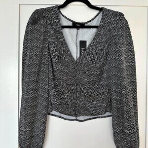 Lulus long-sleeve crop tops